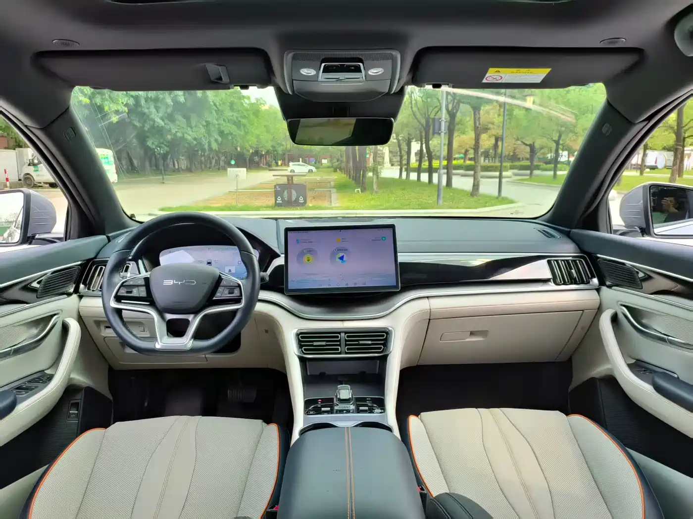 BYD Song PLUS PHEV 2023 Champion Edition DM-i 110KM Flagship фото 4