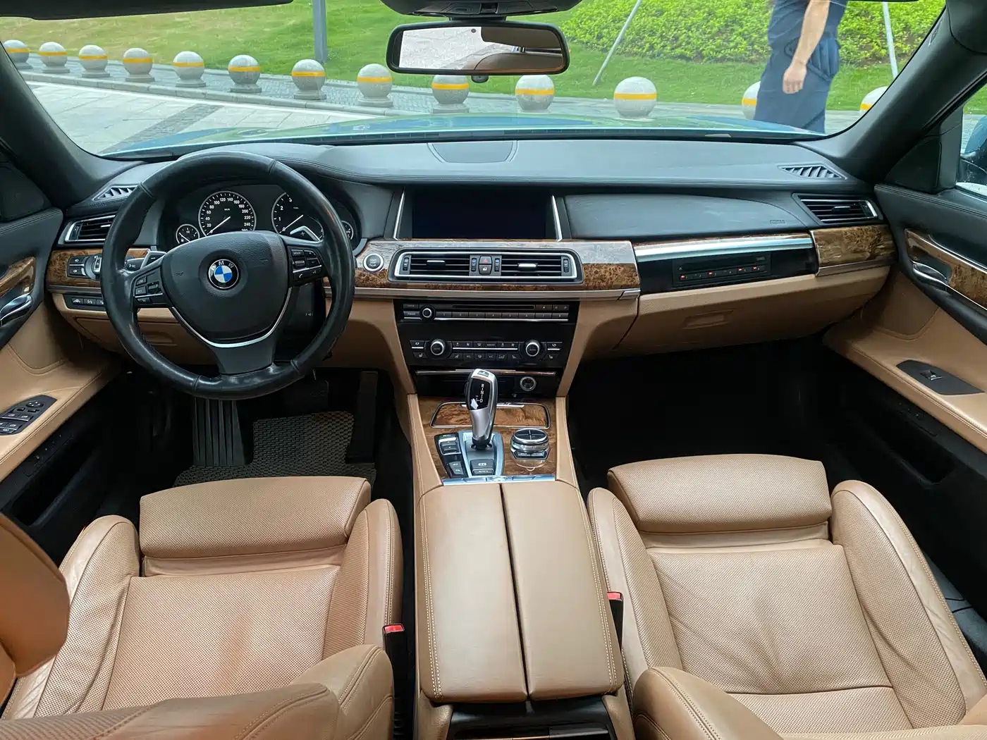 BMW 7 Series 2013 740Li Hybrid Edition фото 4