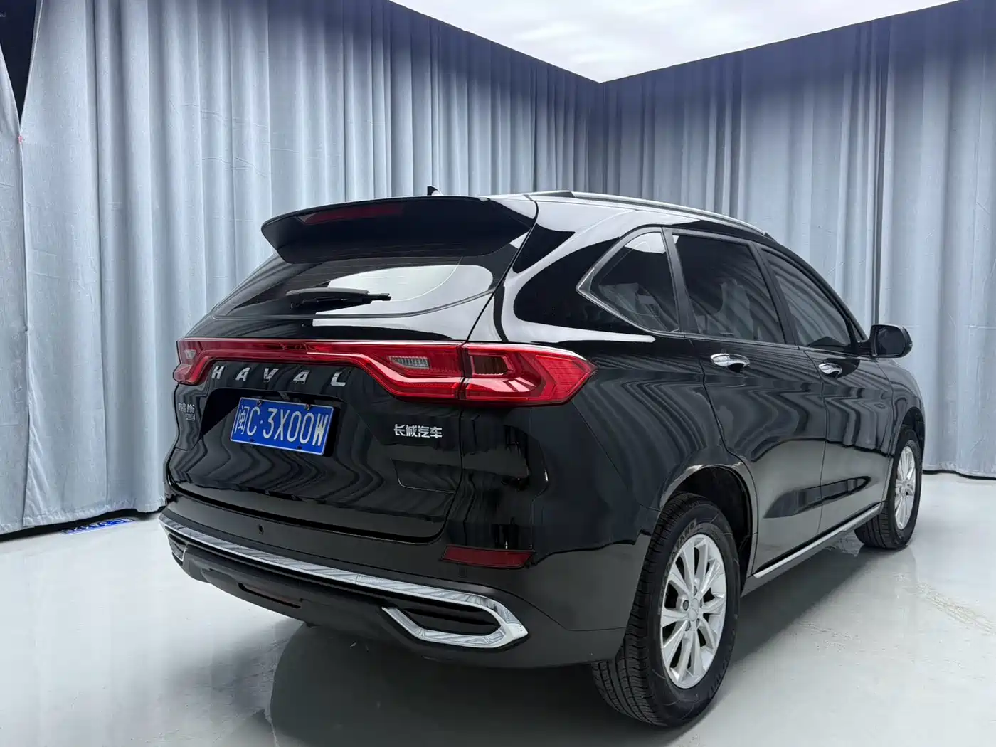 Haval M6 2021 PLUS 1.5T DCT Luxury Smart Connect фото 16