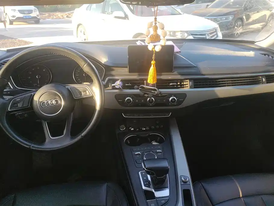 Audi A4L 2019 40 TFSI Progressive (China VI) фото 12