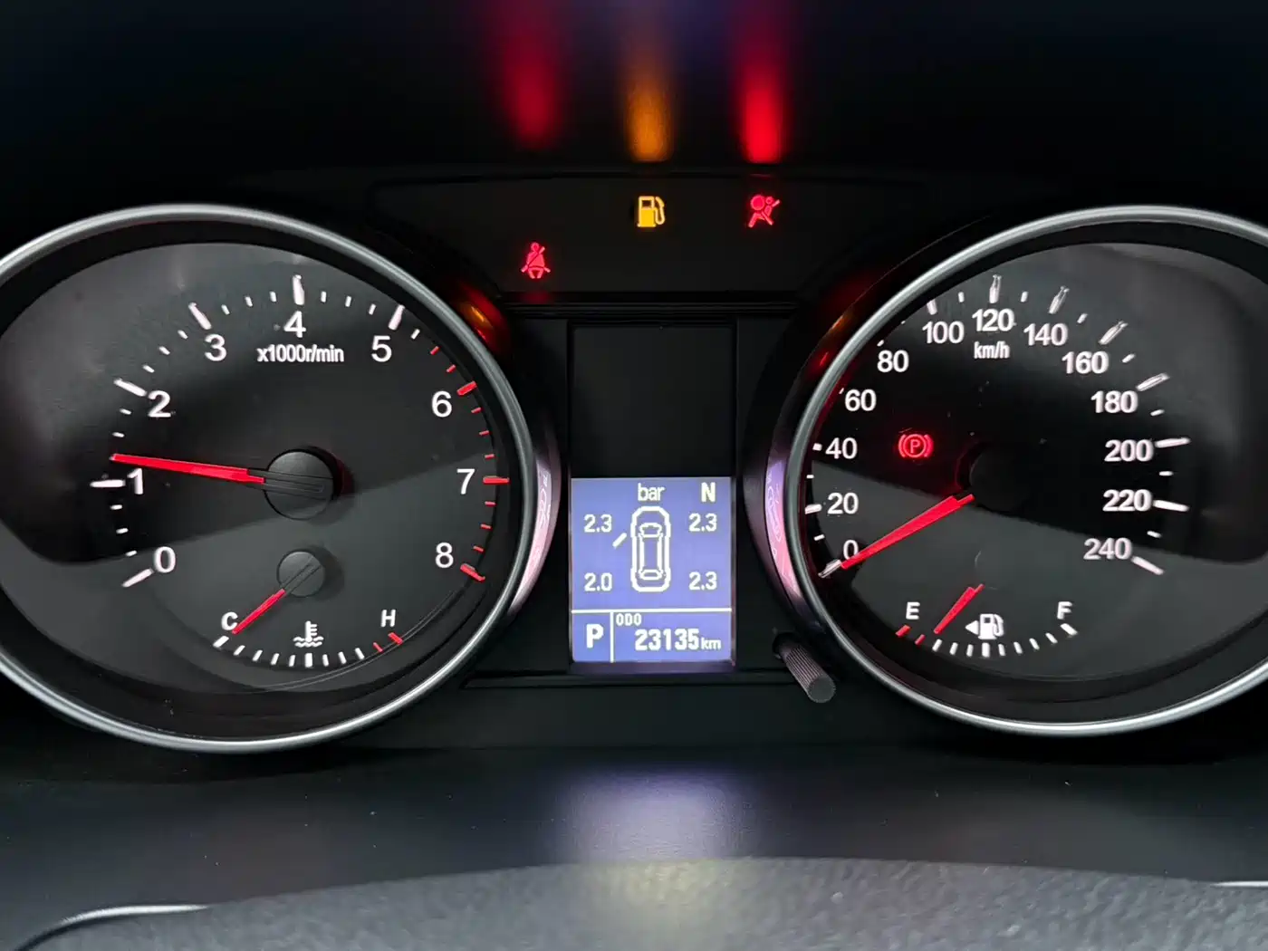 Haval M6 2021 PLUS 1.5T DCT Luxury Smart Connect фото 6