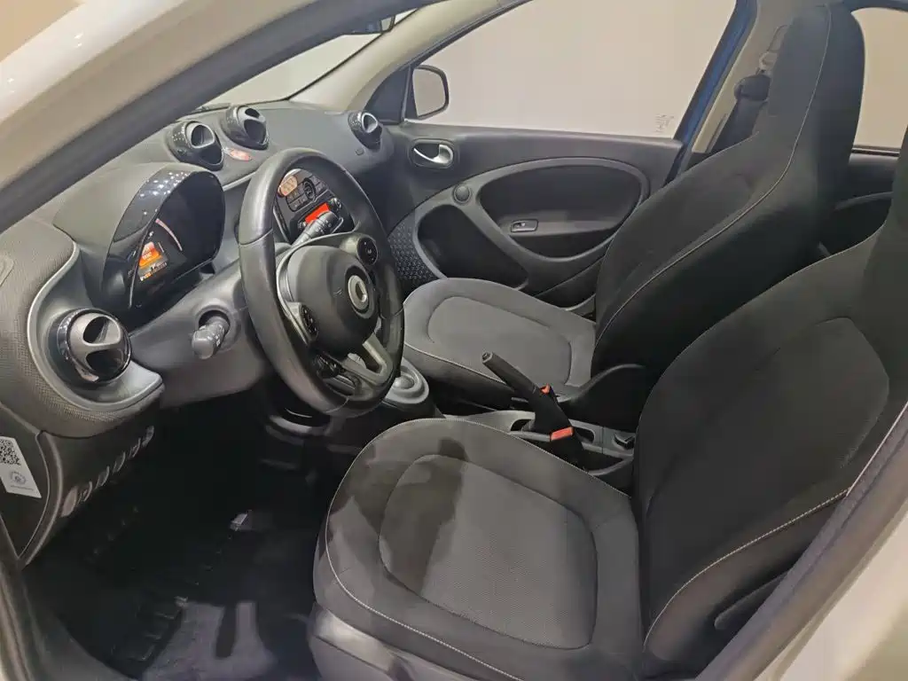 smart forfour 2018 2016 1.0L 52kW Passion Edition