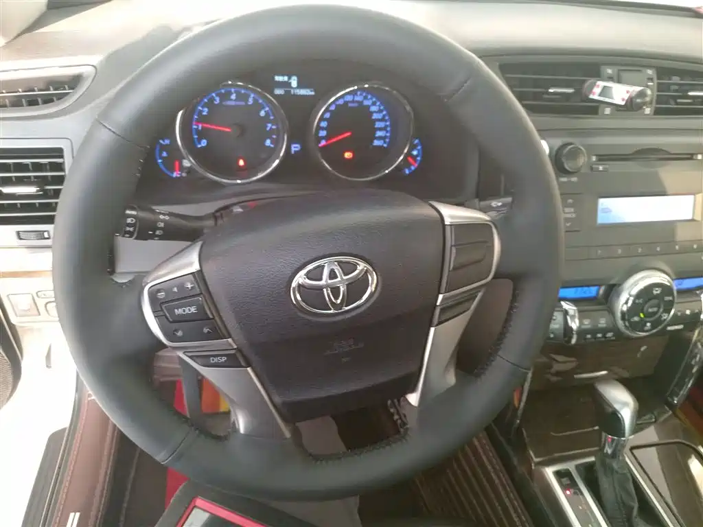 Toyota Reiz 2013 2.5V Elite Edition фото 11