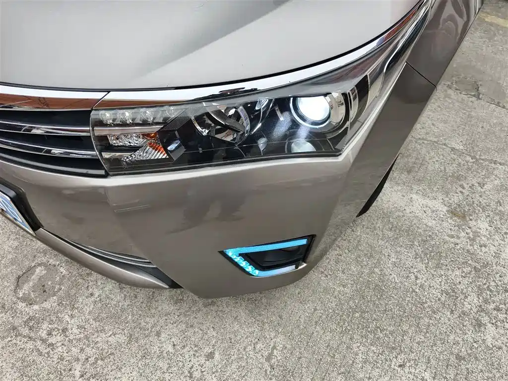 Toyota Corolla 2017 1.6L CVT GL фото 24