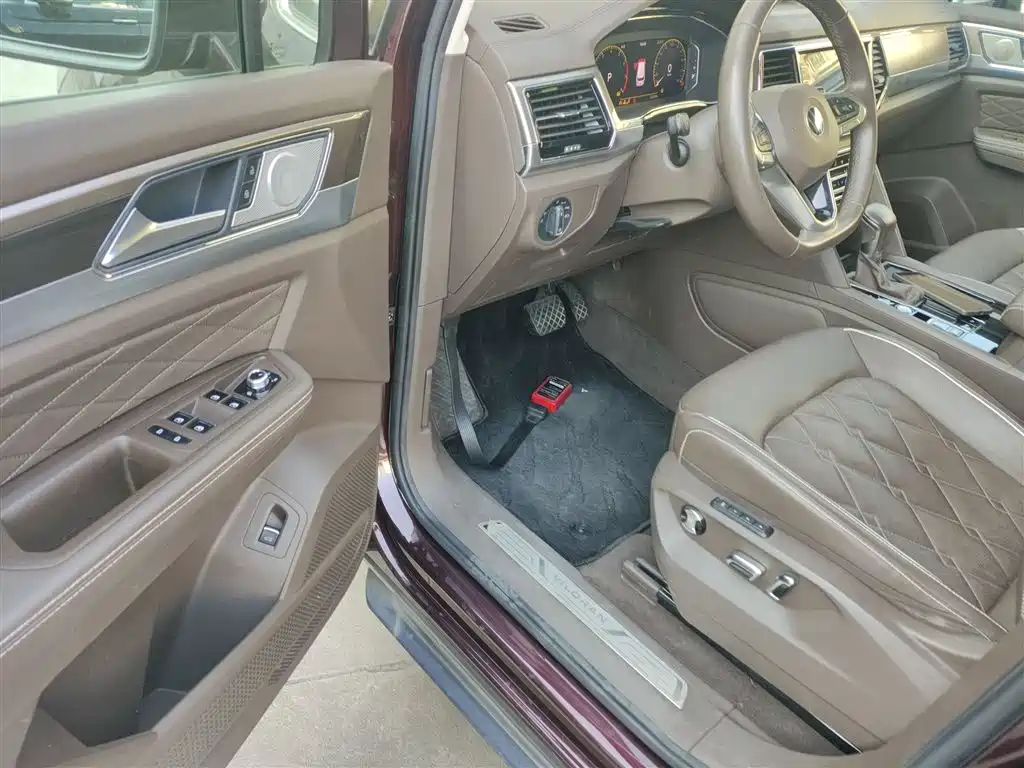 Volkswagen Viloran 2020 380TSI Premium фото 13