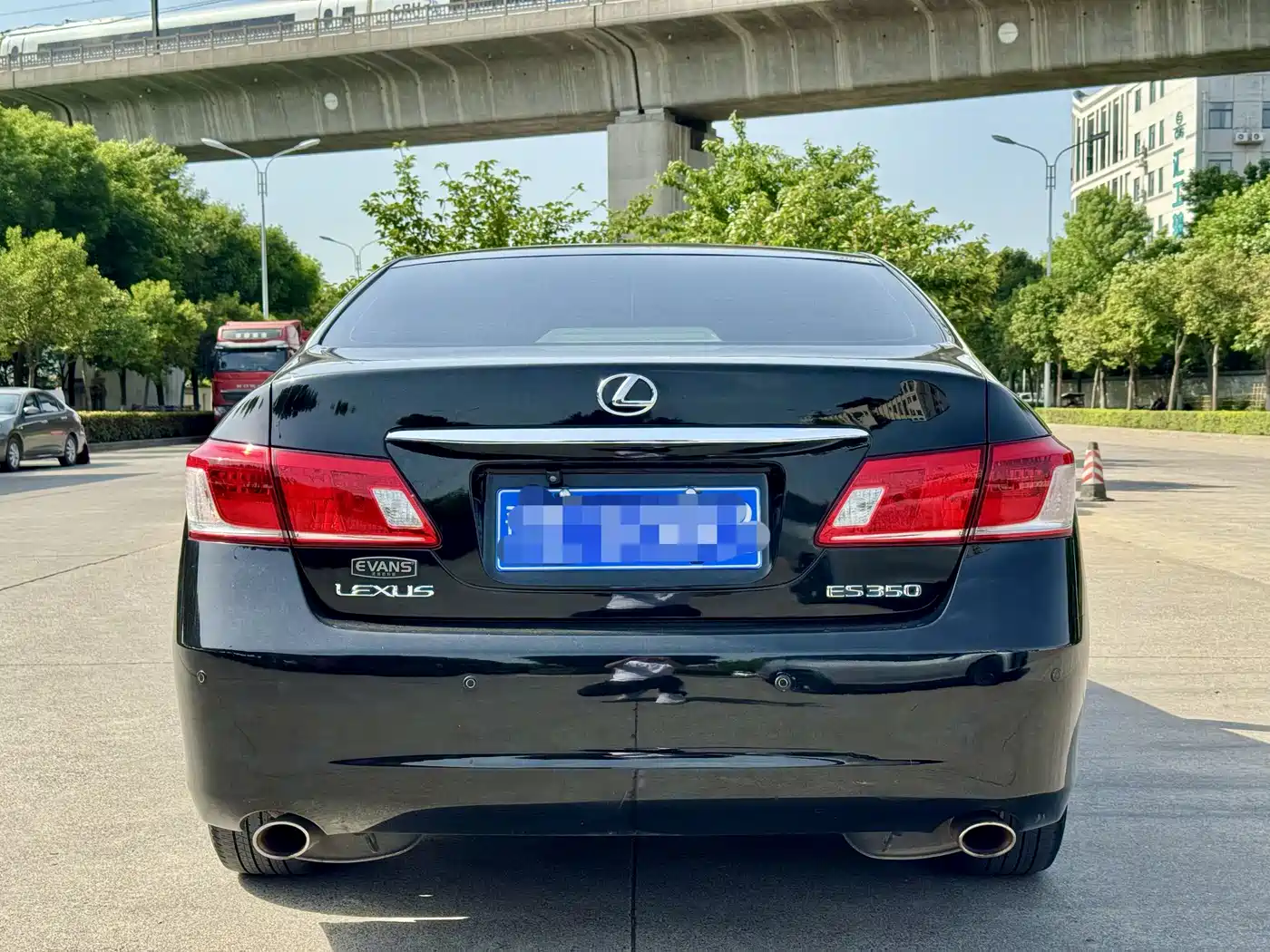 Lexus ES 2010 350 Elegance Edition фото 8