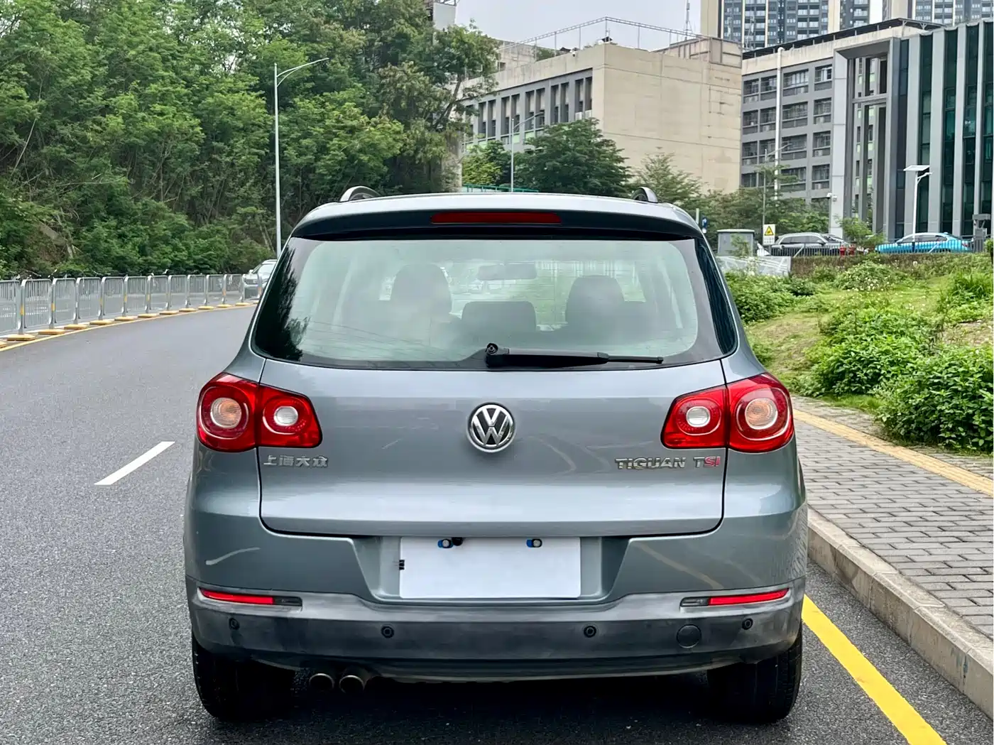 Volkswagen Tiguan 2012 1.8TSI Automatic 2WD Trend Edition фото 13