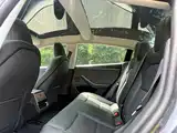 Photo 12 - Tesla Model 3