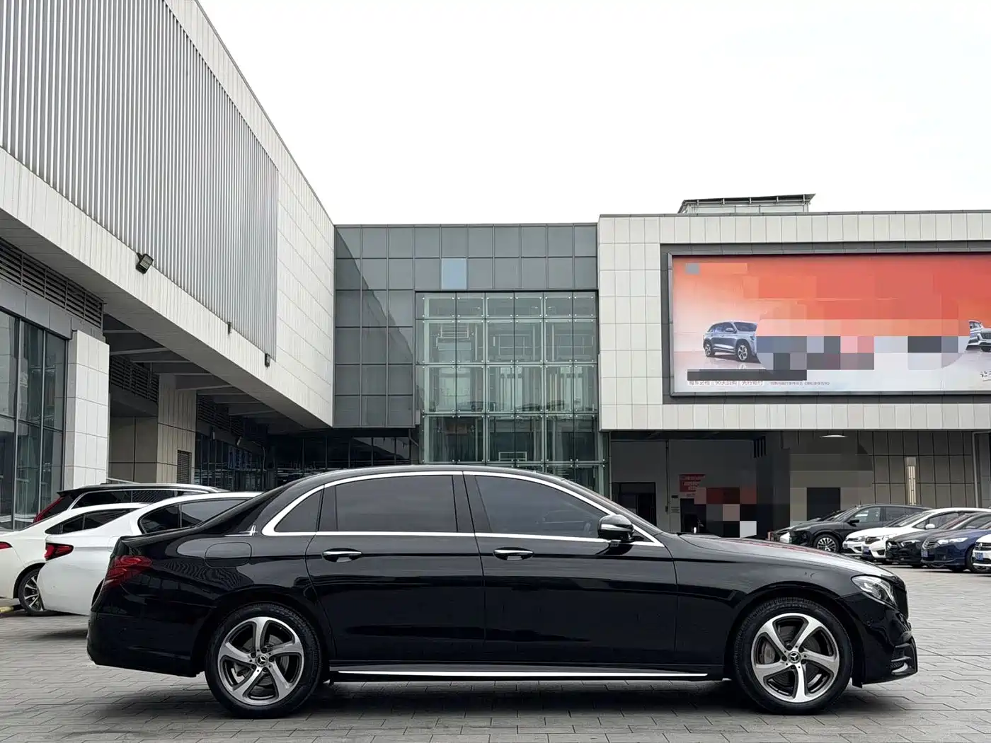 Mercedes-Benz E-Class 2017 E 300 L Sport Luxury фото 5