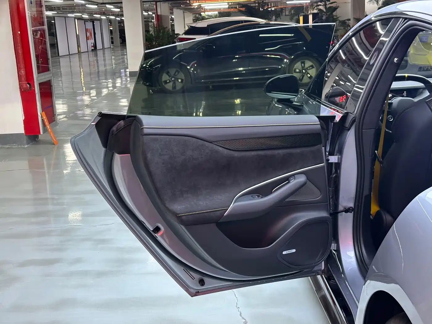 Xiaomi Auto Xiaomi SU7 Ultra 2025 Model Ultra фото 8