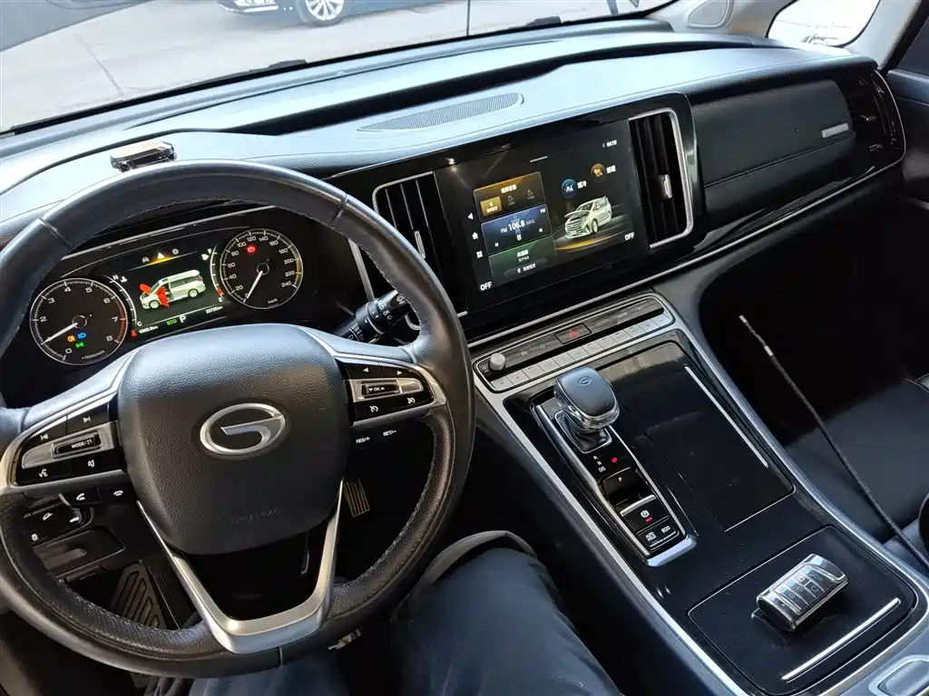 GAC Trumpchi Trumpchi M8 2023 Leading Series 390T Premium Edition фото 10
