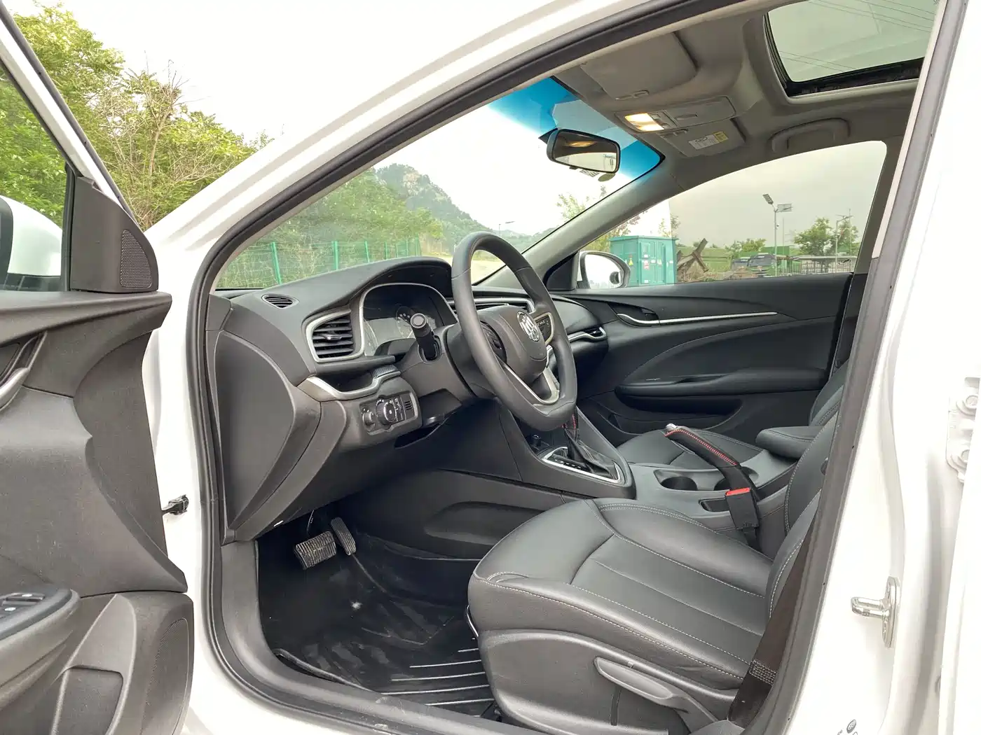 Buick Excelle 2021 Facelift Exemplar 1.5L Auto Elite фото 6