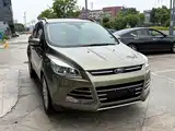 Фото 3 - Ford Kuga