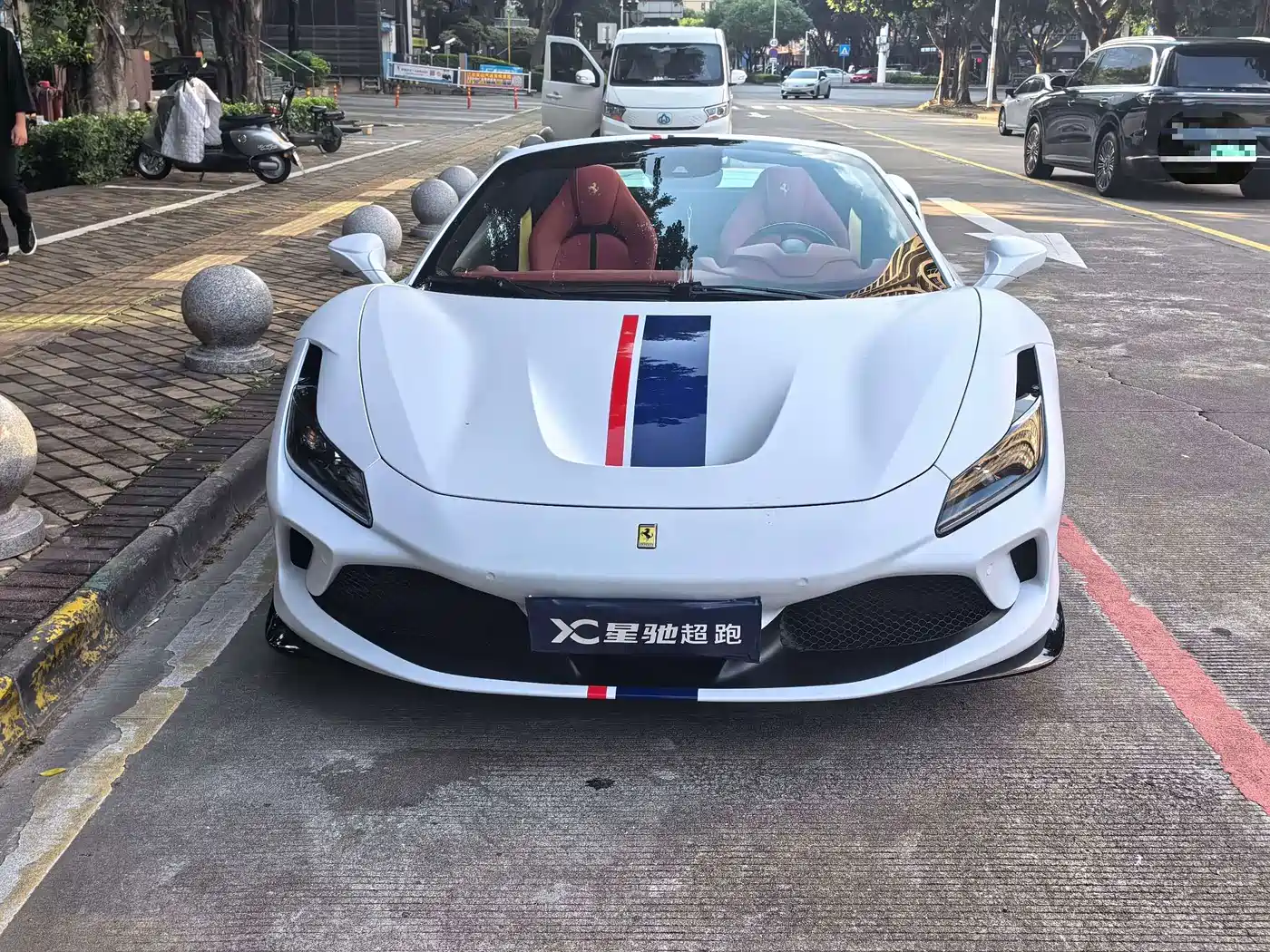 Ferrari F8 2021 2020 Spider 3.9T V8