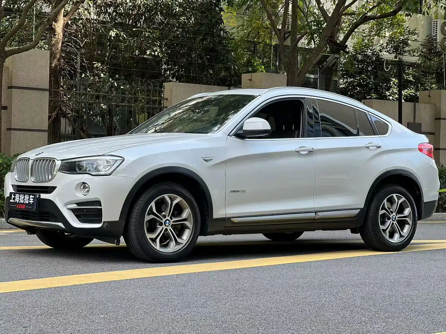 Фото 2 - BMW X4