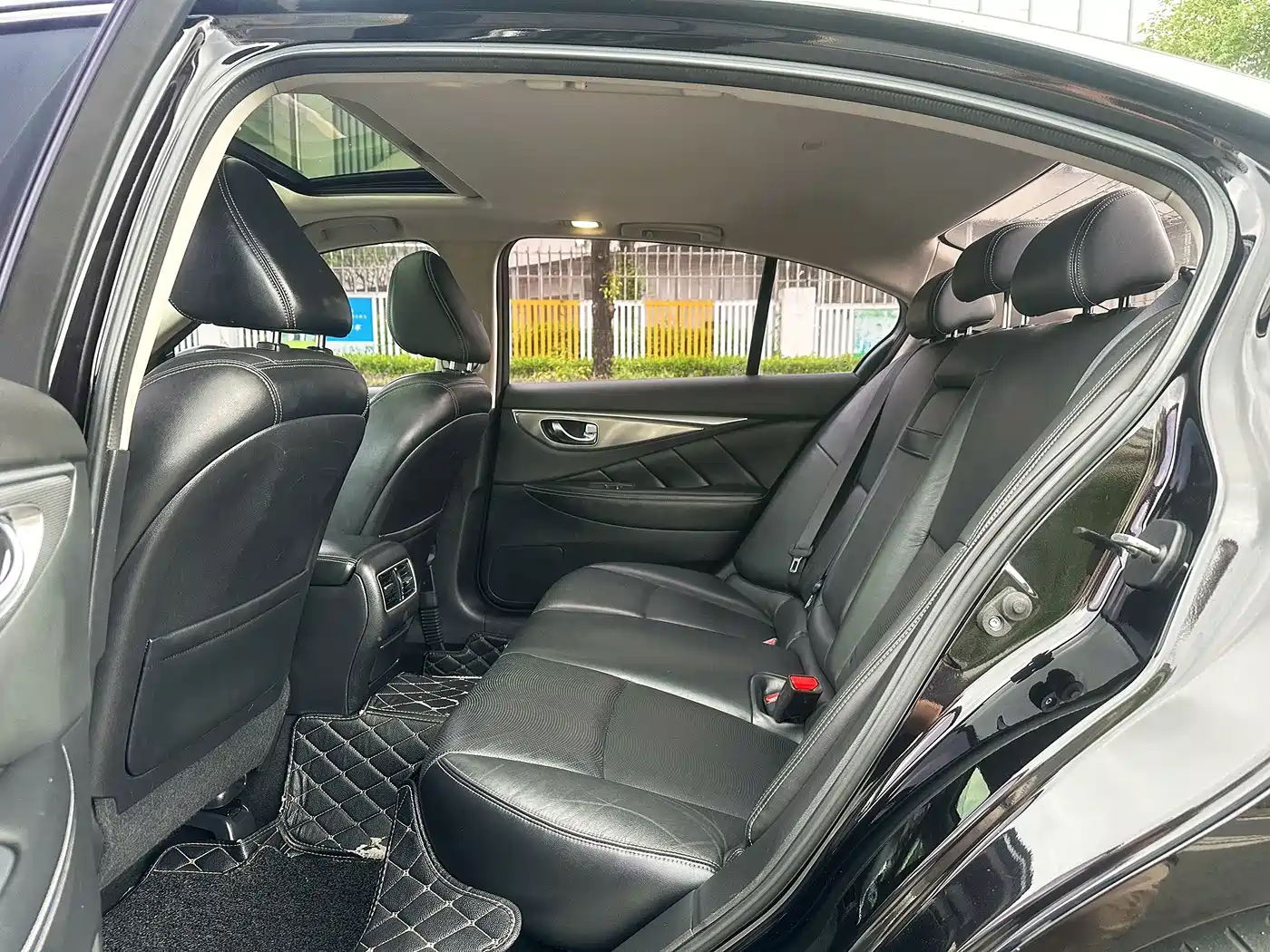 Infiniti Q50L 2017 2016 Model 2.0T Progressive Edition