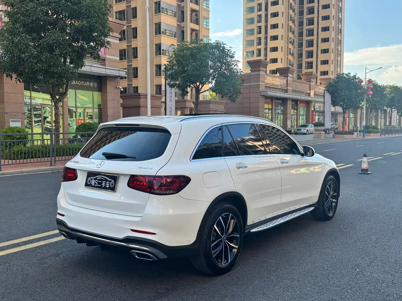 Mercedes-Benz GLC 2021 GLC 300 L 4MATIC Sporty фото 5