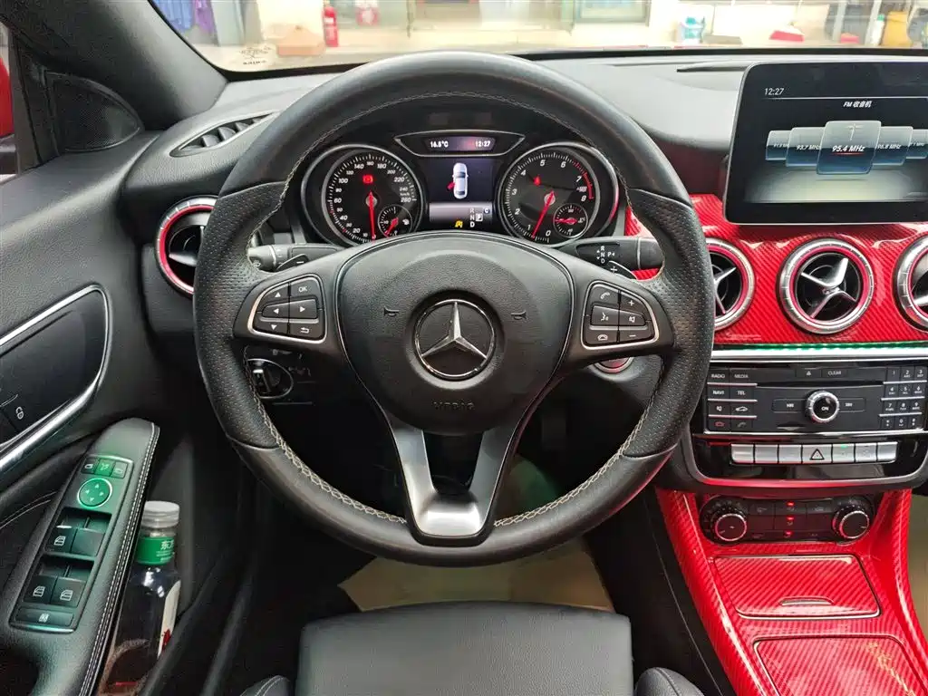 Mercedes-Benz CLA (Import) 2017 Facelift CLA 200 Dynamic фото 11
