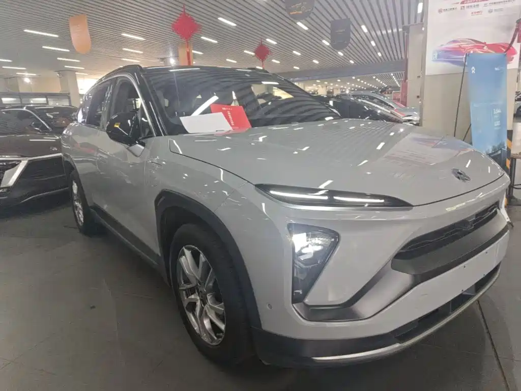 Фото 4 - NIO ES6