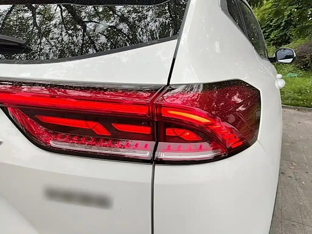 Фото 8 - Haval H6