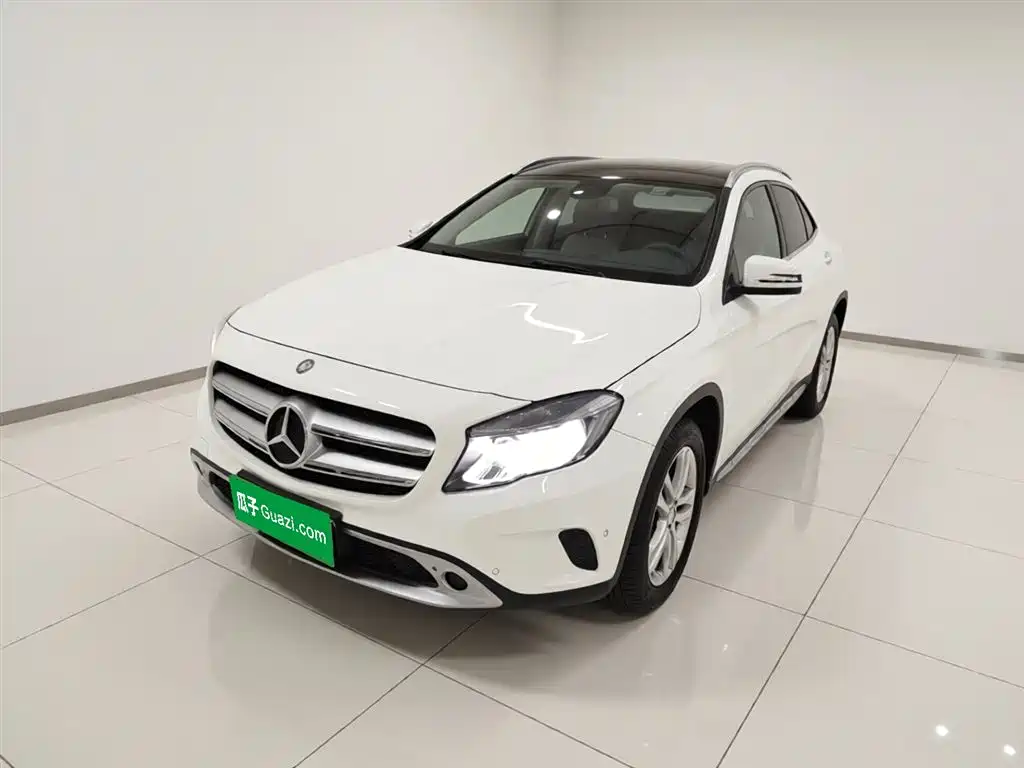 Mercedes-Benz GLA 2015 GLA 200 Dynamic