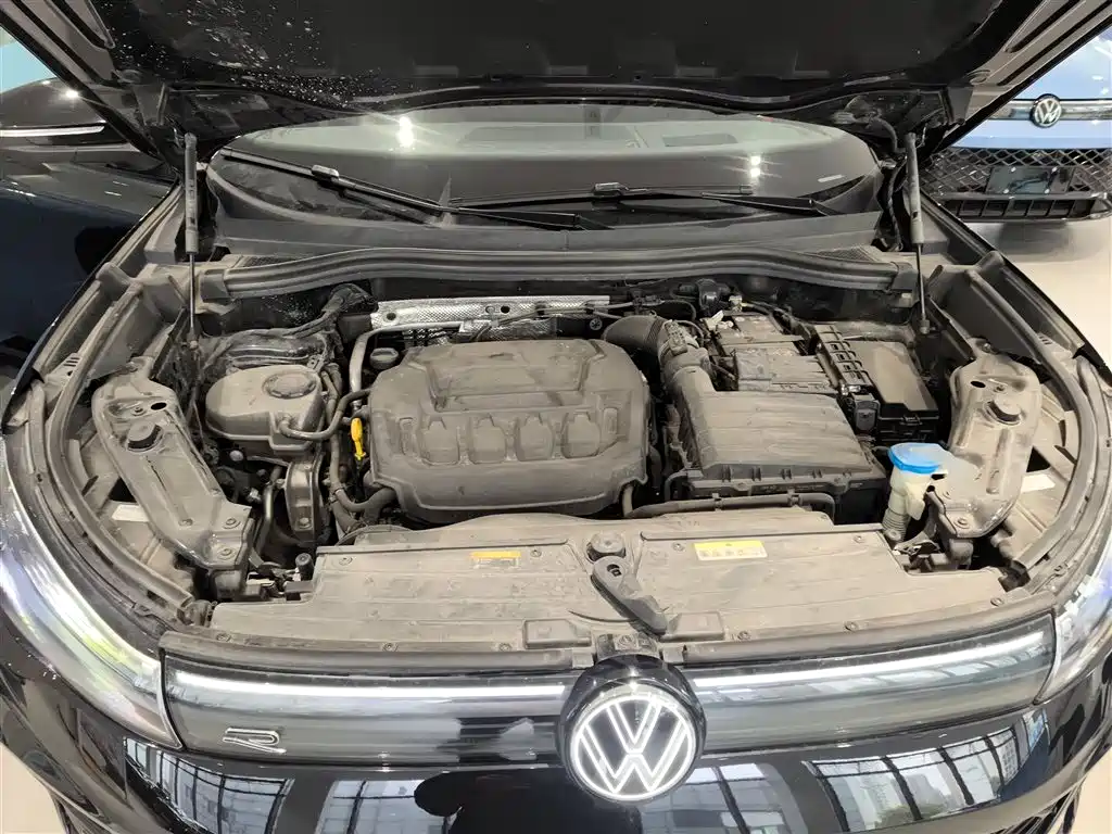 Volkswagen Tiguan L 2024 PRO 330TSI 2WD R-Line Smart Edition фото 20