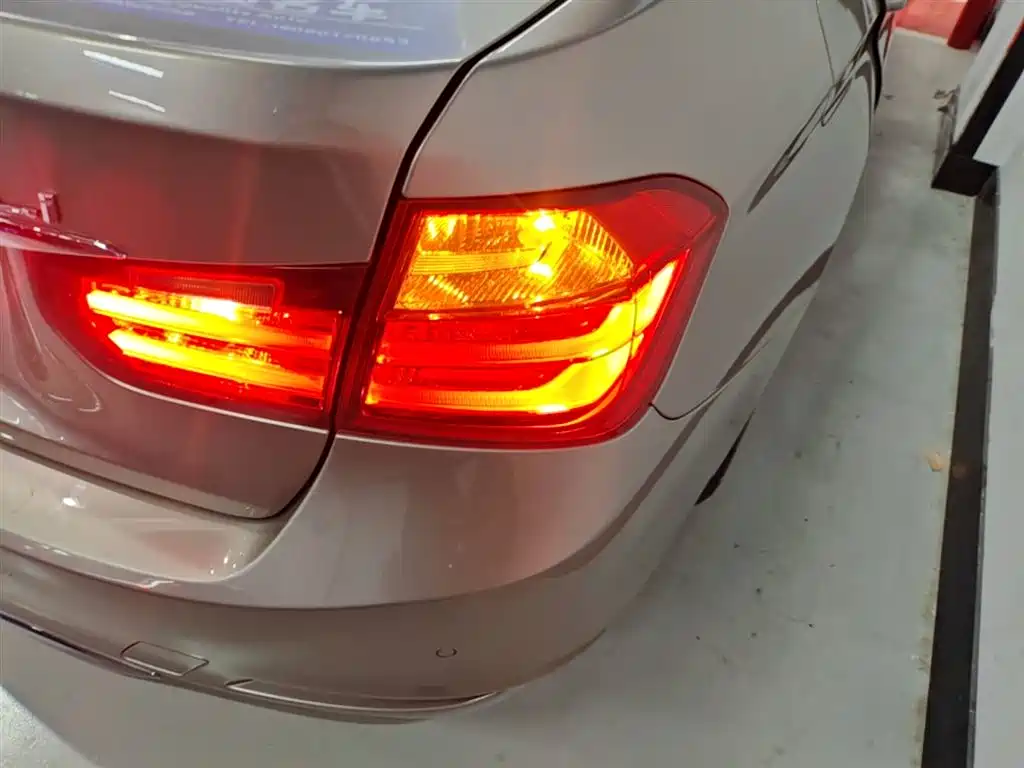BMW 3 Series 2015 320Li Super Joy Fashion фото 8