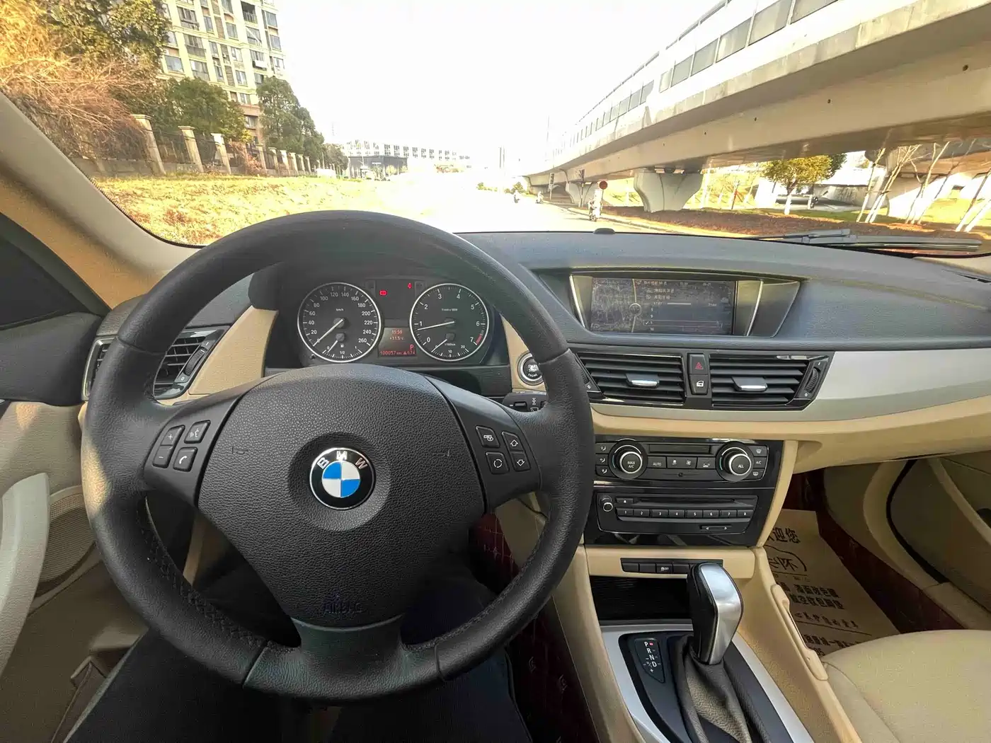 BMW X1 (Import) 2012 sDrive18i Luxury фото 12