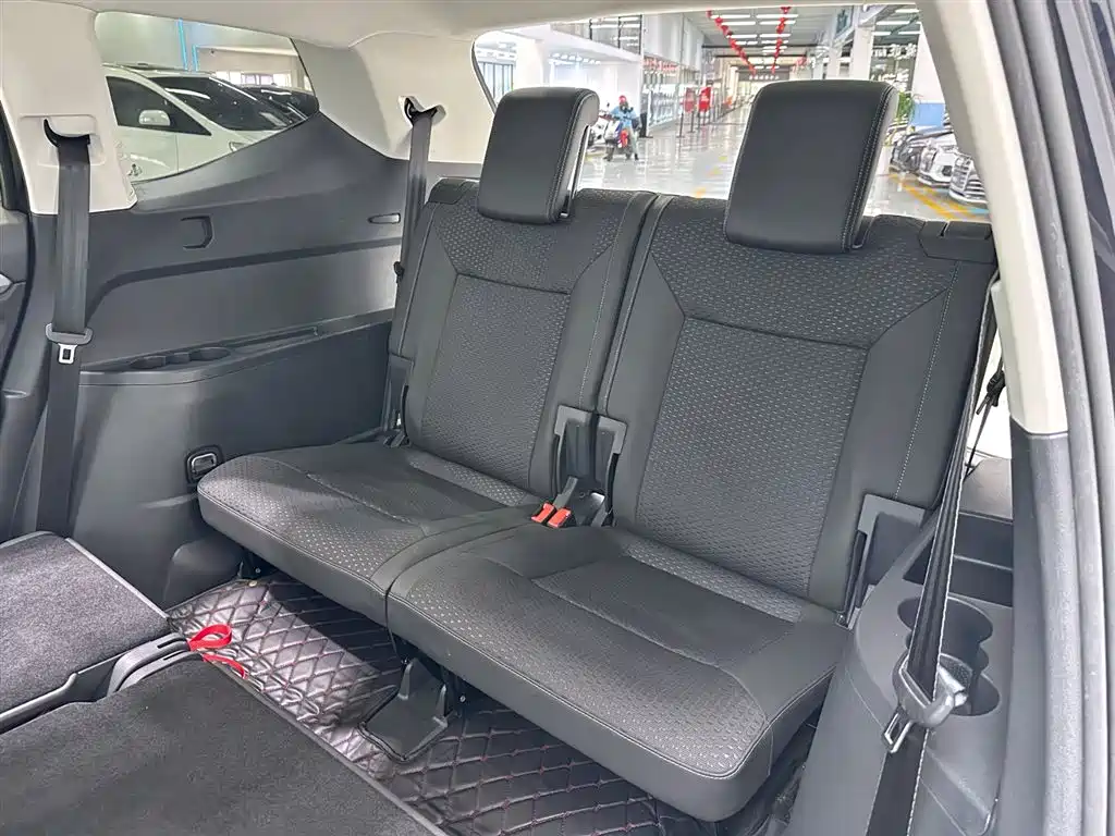Volkswagen Teramont 2017 330TSI 2WD Comfort Edition фото 10