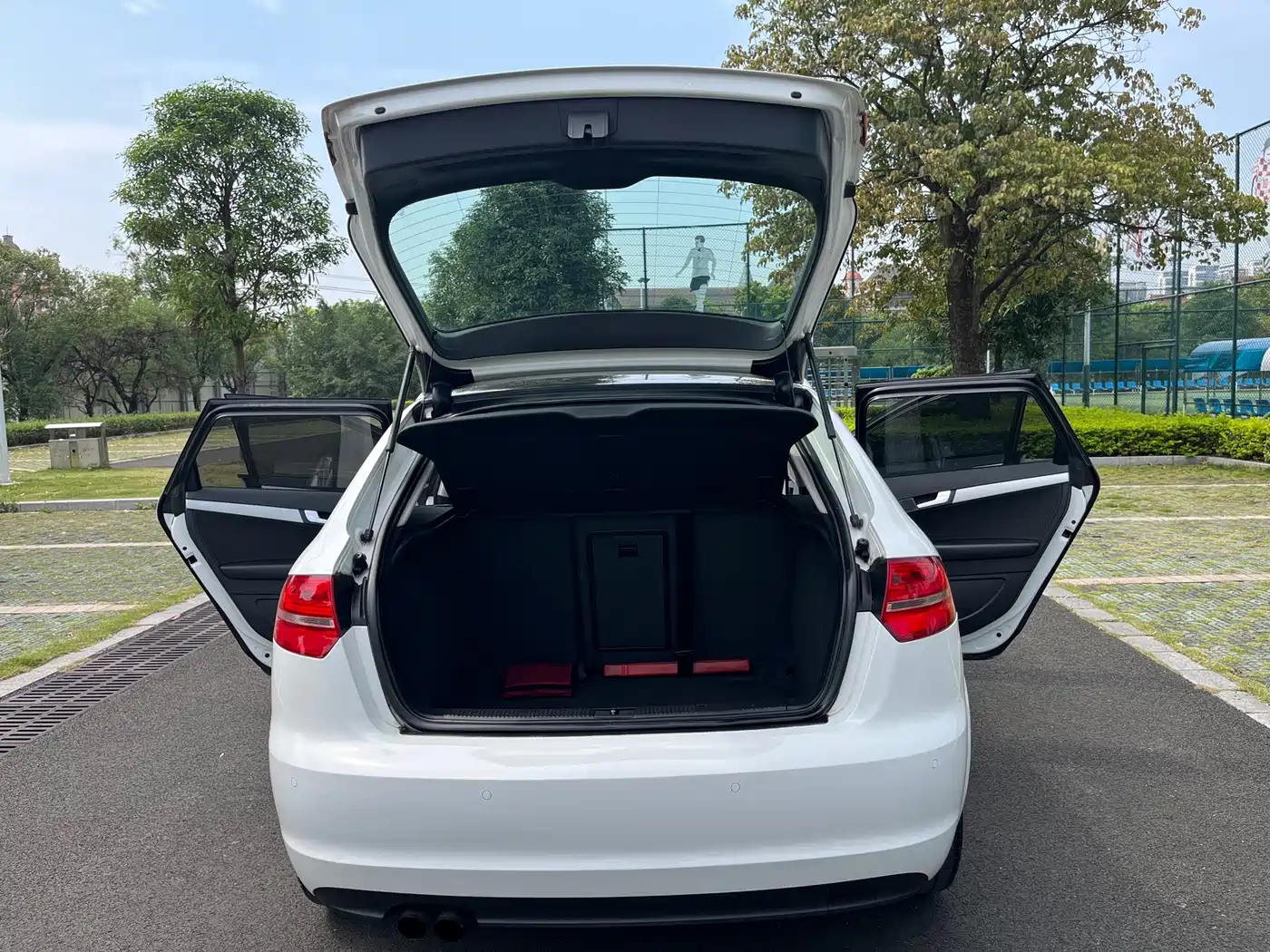 Audi A3 (Import) 2012 Sportback 1.8T Luxury фото 19
