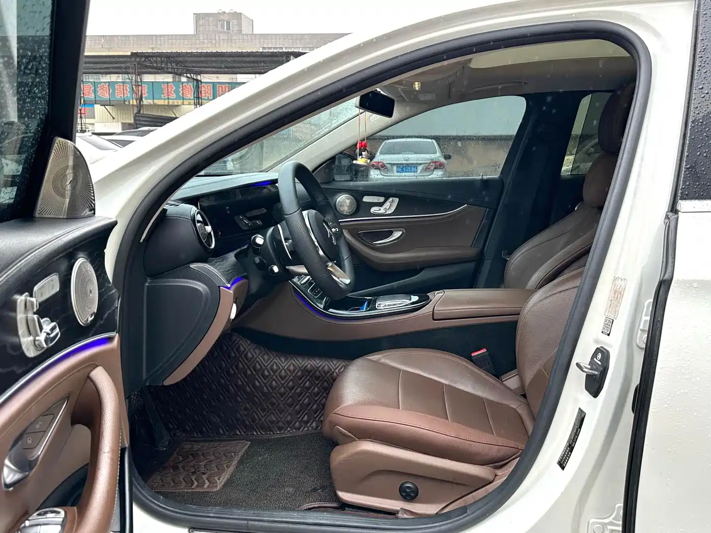 Mercedes-Benz E-Class 2017 E 300 L Sport Luxury фото 7