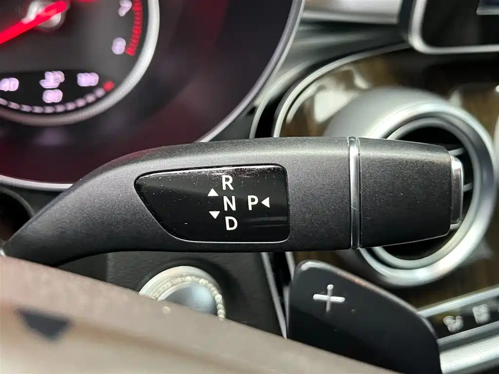 Mercedes-Benz GLC 2016 GLC 260 4MATIC Dynamic фото 18