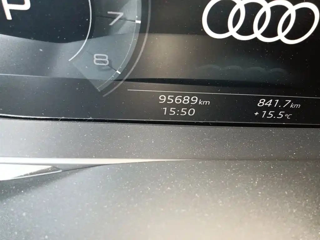Audi A6L 2021 45 TFSI Exclusive Sport фото 9