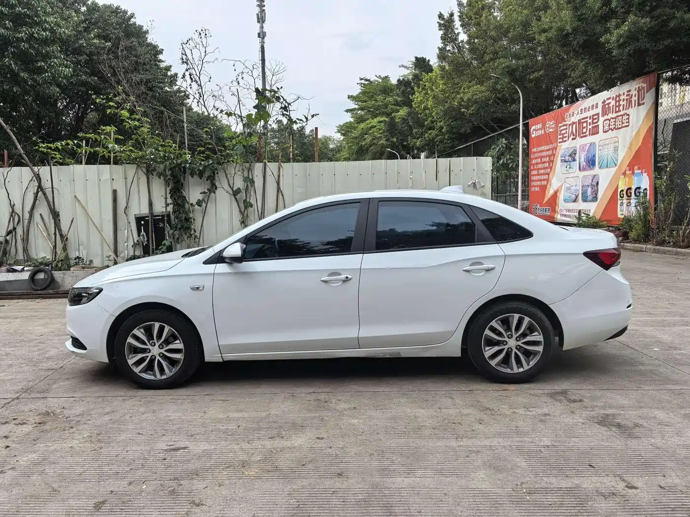 Buick Excelle 2018 18T Automatic Elite фото 6