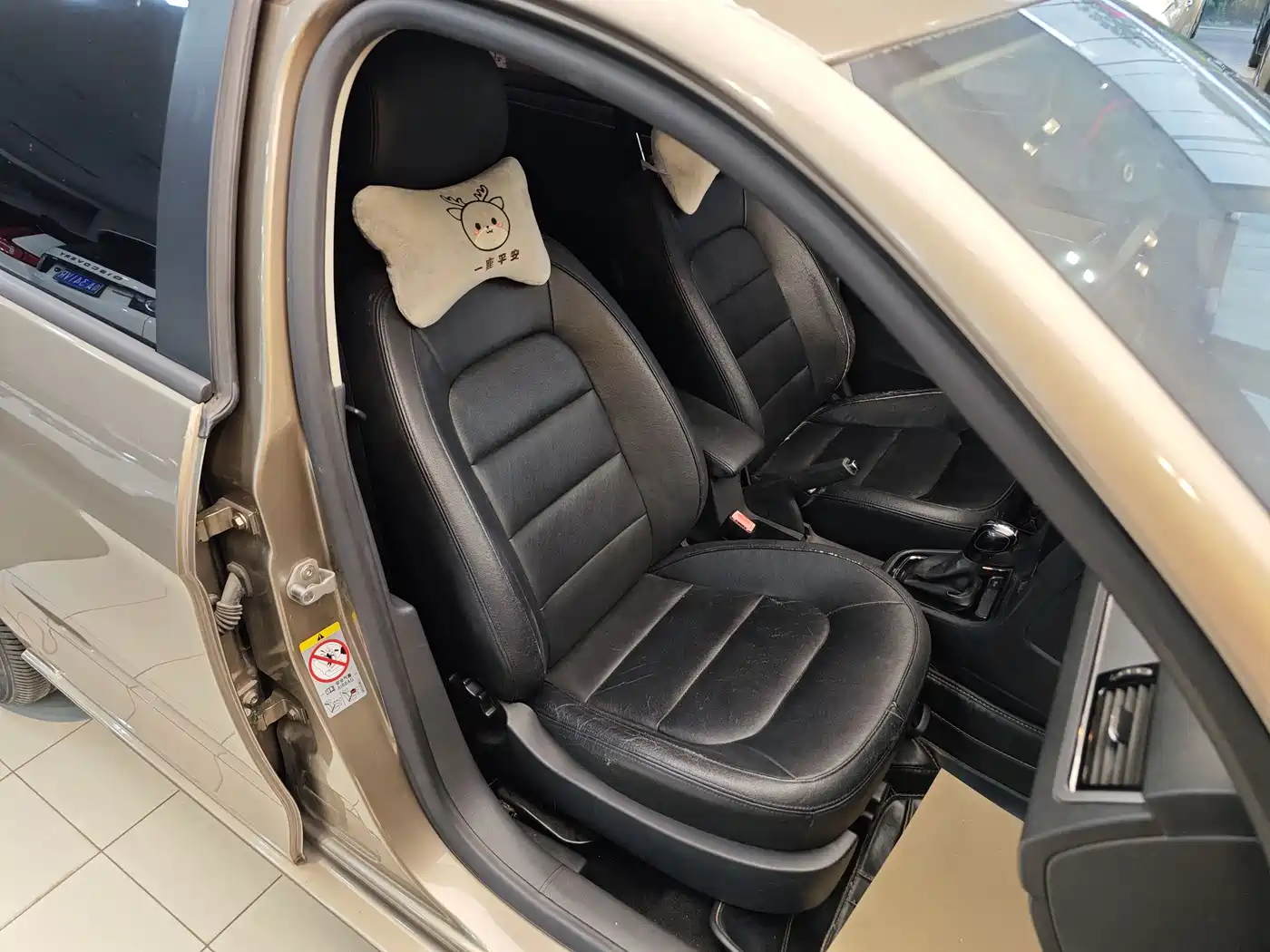 Volkswagen Bora 2015 Quality Edition 1.6L Automatic Fashion фото 30