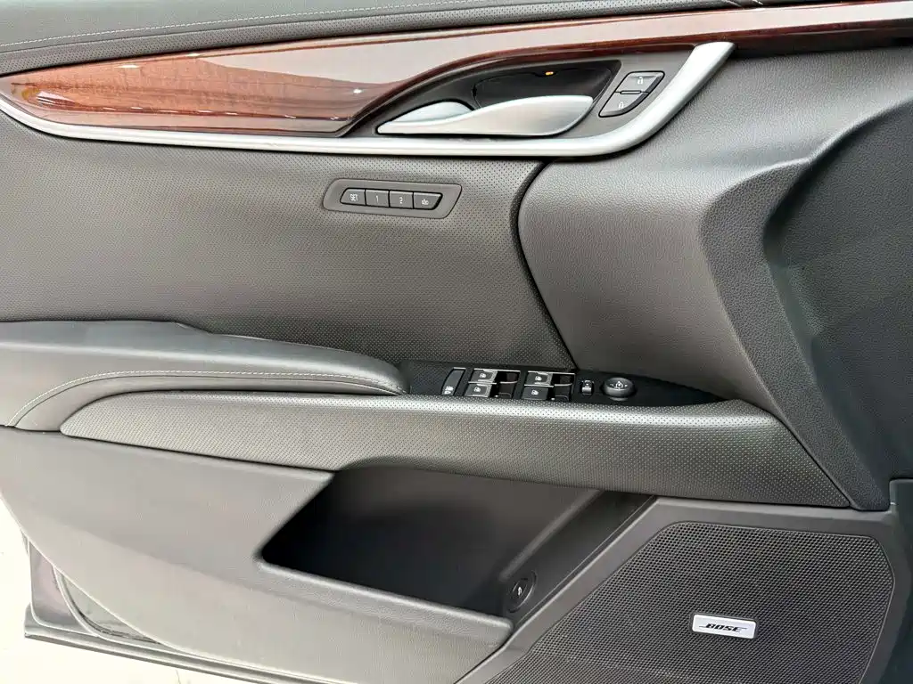 صورة 16 - Cadillac XTS