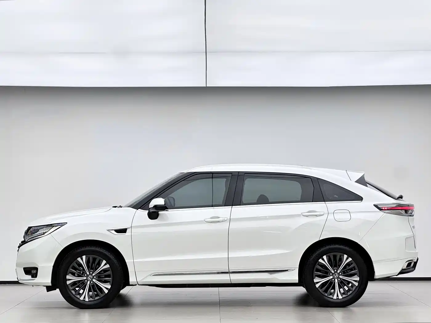 Honda UR-V 2022 2020 370TURBO 2WD Premium Elegance Edition