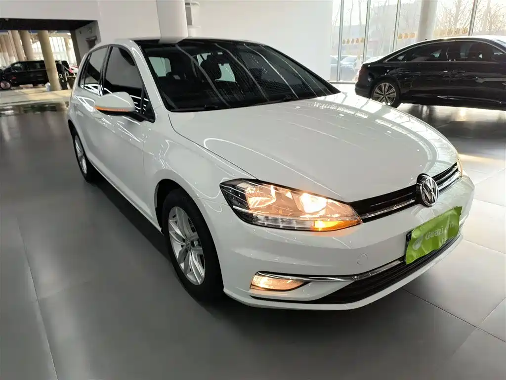 Volkswagen Golf 2018 1.6L Automatic Comfort фото 4
