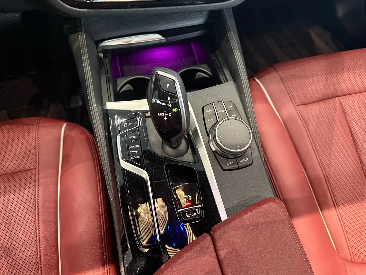 BMW 5 Series 2023 Facelift 530Li Leading M Sport Package фото 9