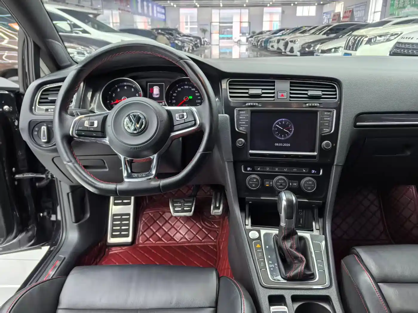 Volkswagen Golf GTI 2016 2.0TSI GTI фото 8