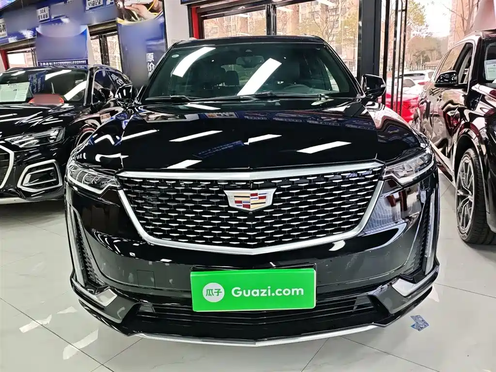 Cadillac XT6 2022 2.0T 6-Seater 2WD Luxury Edition фото 3