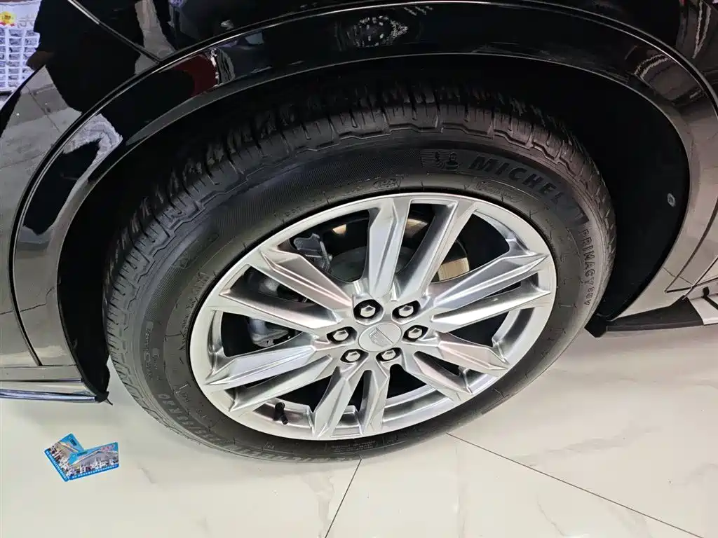 Cadillac XT6 2022 2.0T 6-Seater 2WD Luxury Edition фото 22