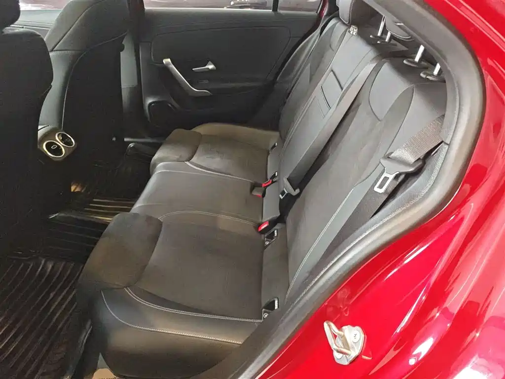 Mercedes-Benz A-Class 2020 Facelift A 200 L Sport Sedan Fashion фото 25