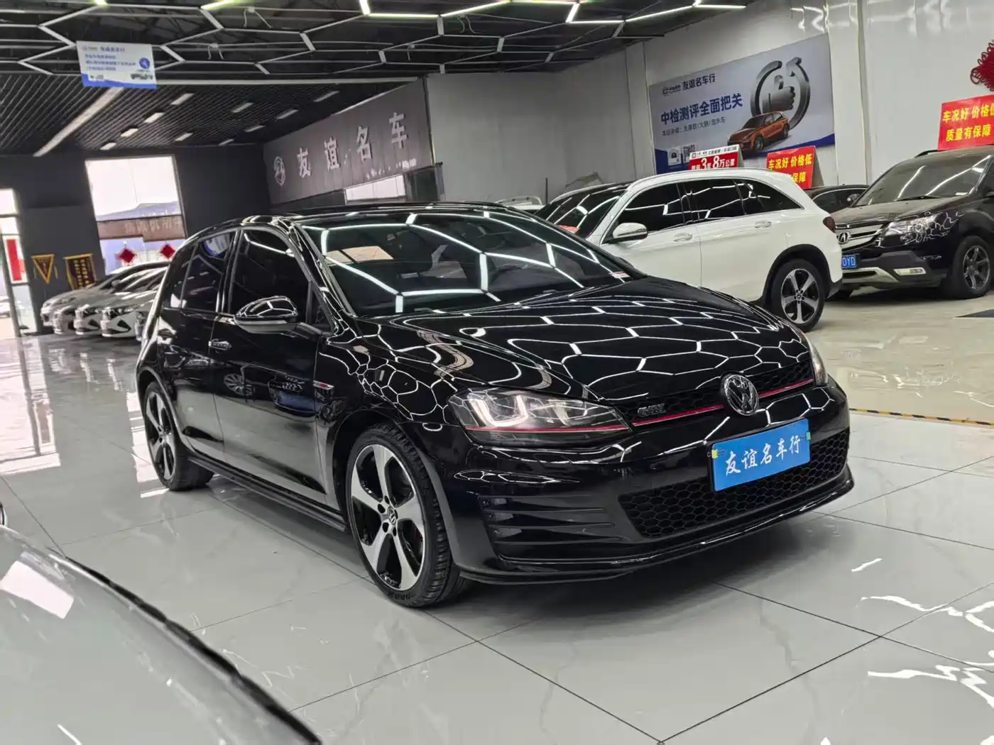 Volkswagen Golf GTI 2016 2.0TSI GTI фото 2