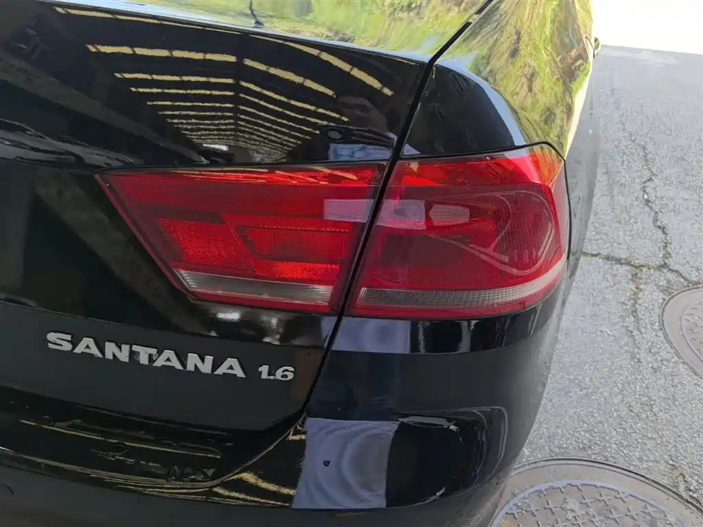 Volkswagen Santana 2013 1.6L Automatic Trend Edition фото 23