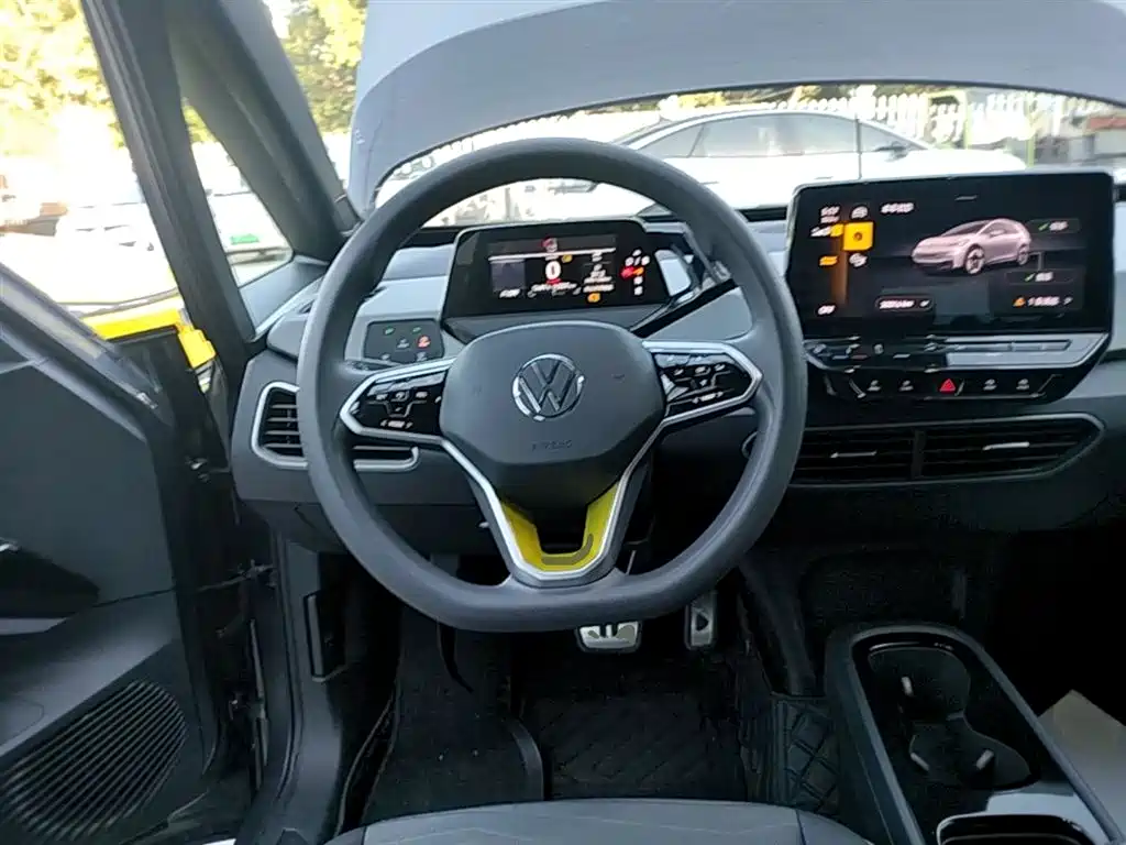 Volkswagen ID.3 2023 Upgraded Pure Intelligence Edition фото 11