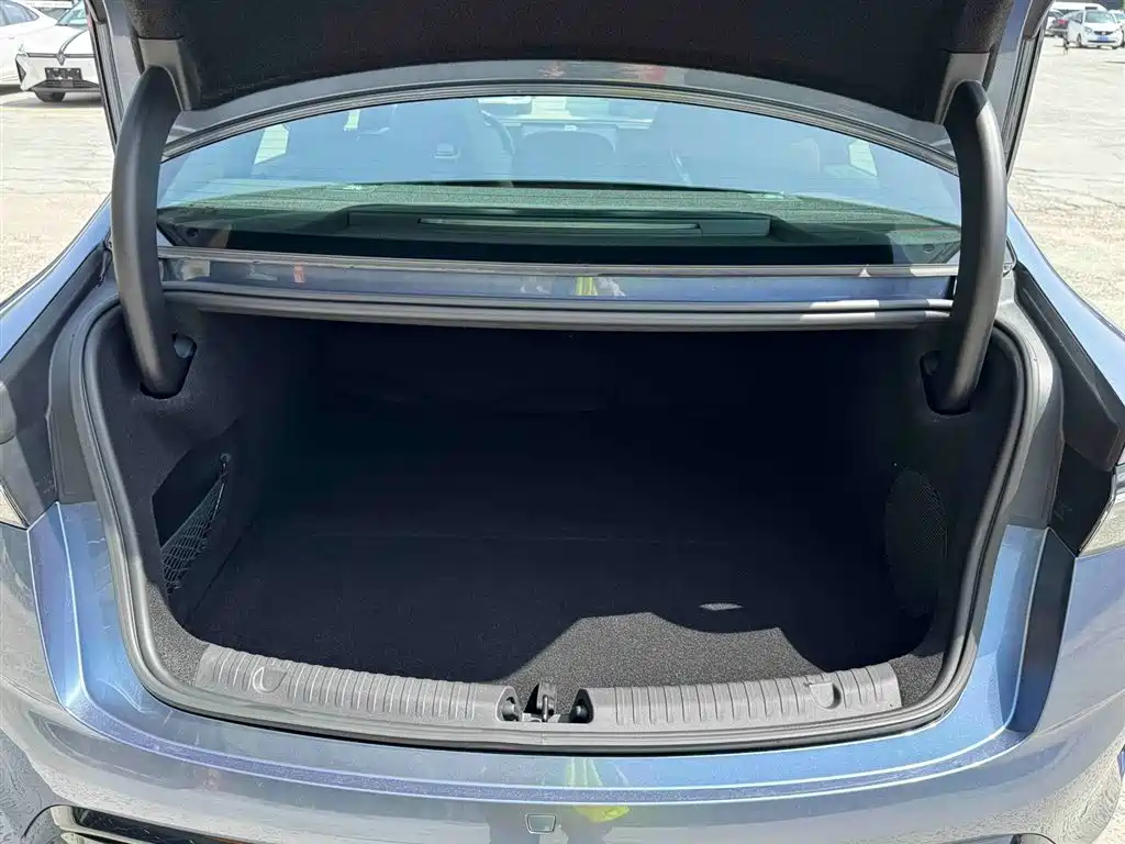 BYD Seal 2025 510 Smart Navigation Edition фото 7