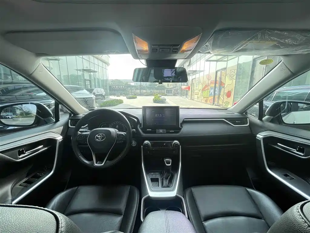 Toyota RAV4 Rongfang 2021 2.0L CVT 2WD Trend PLUS фото 5