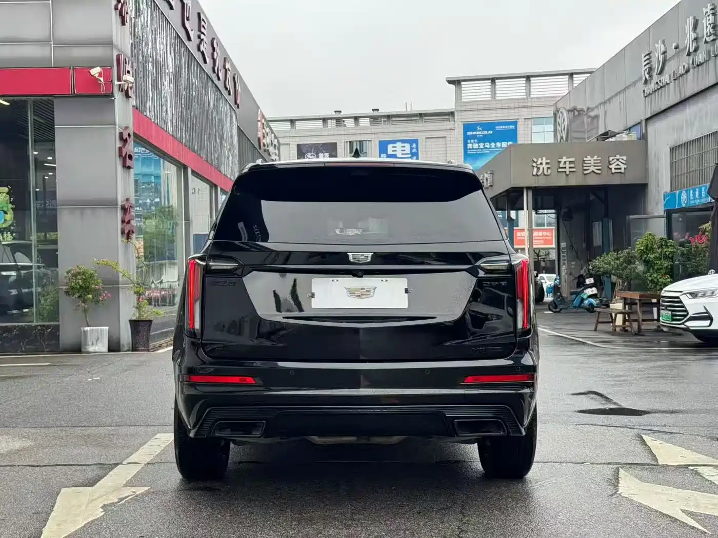 Cadillac XT6 2024 2025 2.0T 6-Seater AWD Executive Black Label Edition