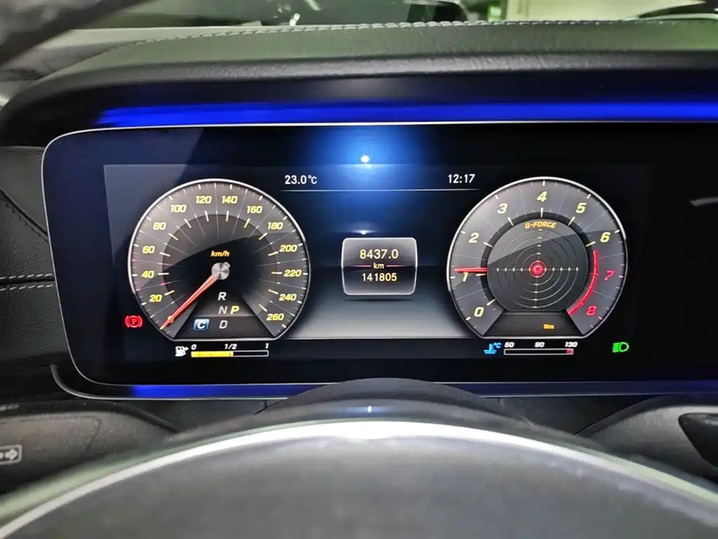 Mercedes-Benz E-Class 2018 E 200 L Sport фото 12
